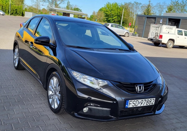 Honda Civic cena 39999 przebieg: 129832, rok produkcji 2012 z Drezdenko małe 781